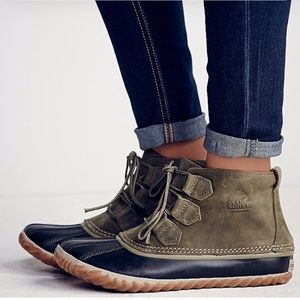Sorel Out and About Ankle Boots 332